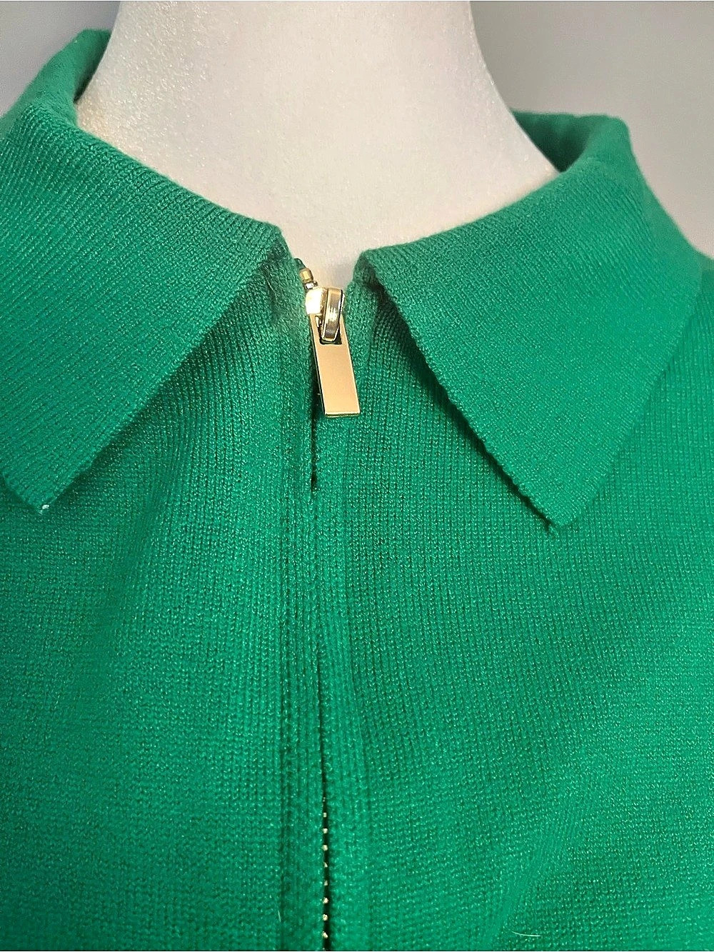 Green Zip Front Collared Cardigan - Picture 3 of 5
